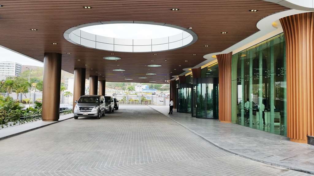 The Stanley Hotel & Suites Port Moresby Eksteriør bilde